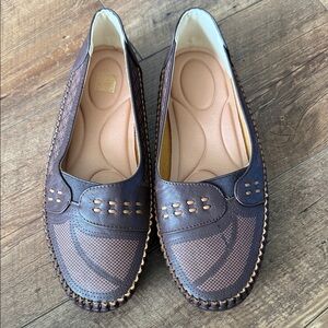 Women’s Brown Comfort Slip-On Loafers